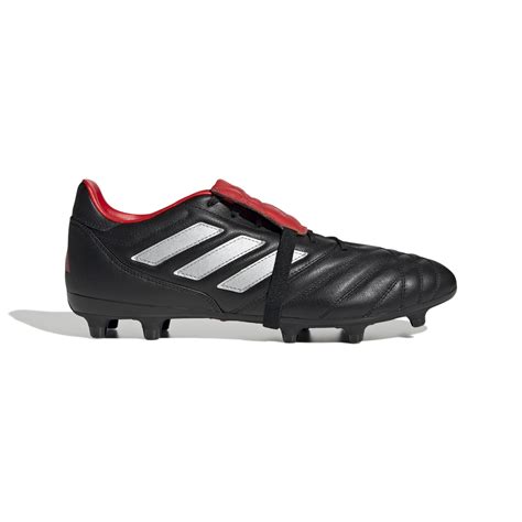 adidas copa voetbalschoenen.